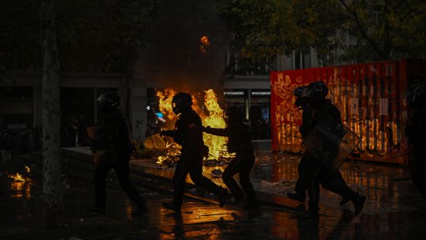 France erupts as police clash with ‘Block Everything’ protesters 