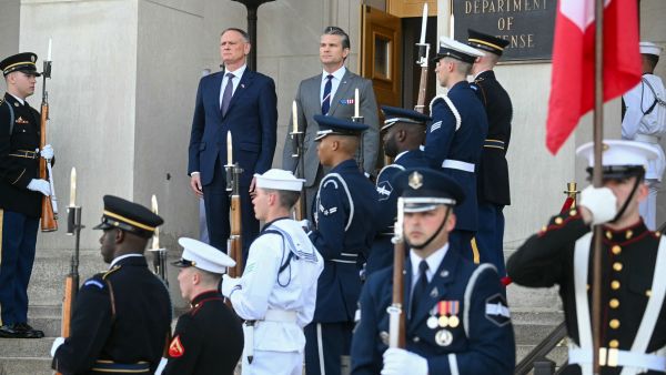 Pentagon orders emergency gathering of hundreds of generals