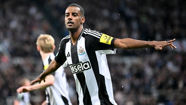 Isak to Anfield: Liverpool Shatters Transfer Record for Swedish Star