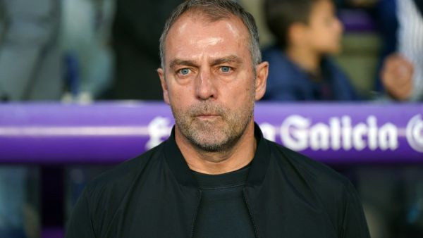 قرارات حاسمة أمام فليك لتحديد تشكيل برشلونة ضد فالنسيا