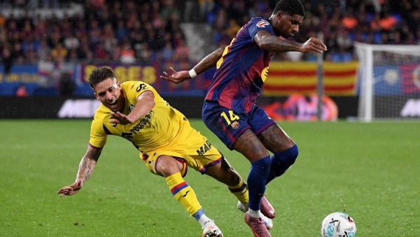 انضباط صارم في برشلونة.. فليك يفرض عقوبة على راشفورد