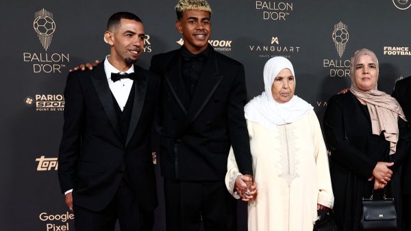 والد يامال يشعلها: 'ابني الأفضل في العالم بفارق كبير.. وما حدث غريب'