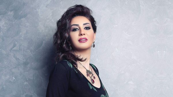 وفاء عامر
