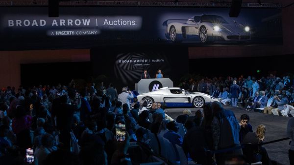 Maserati MC12 Stradale: record-selling at auction