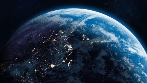 الكهرباء المولدة من الطاقة الشمسية في الفضاء أكبر 13 مرة من مثيلتها على الأرض