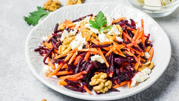 أقوى وصفة لتساقط الشعر وفقر الدم ونقص الحديد وتورد الخدود