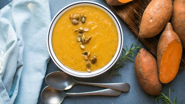 طريقة تحضير شوربة البطاطا الحلوة