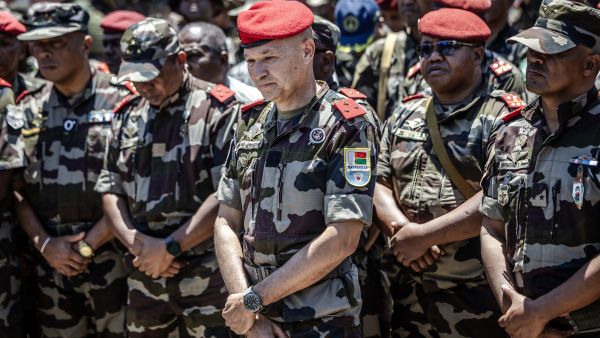 France airlifts Madagascar’s President amid military mutiny