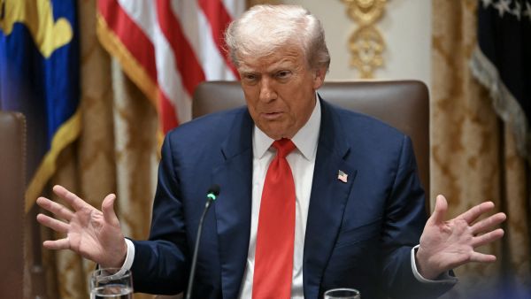 Trump threatens 500% tariffs on China ahead of potential APEC summit with Xi Jinping