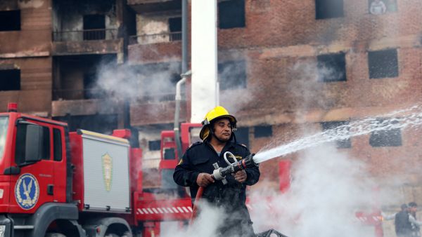 12 injured in massive blaze in Cairo’s historic crafts district
