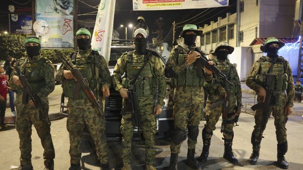 Gaza: Hamas security wing strikes "Dens of Treason" amid ceasefire tensions
