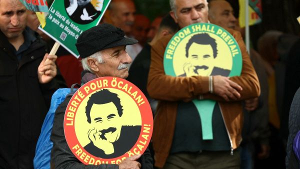 People take part in a demonstration to call for the liberation of Kurdistan Worker's Party (PKK) leader Abdullah Ocalan outside the European Council in Strasbourg, eastern France, on September 15, 2025. (Photo by Frederick FLORIN / AFP) Kurdistan Worker's Party