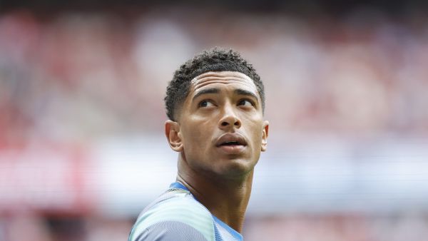 استبعاد جود بيلينغهام من تقويم ريال مدريد 2026 يثير التكهنات حول مستقبله