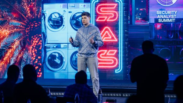 Kaspersky spot new HackingTeam spyware in the wild after years of silence