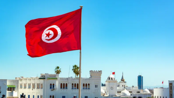 إضراب عام في تونس احتجاجاً على "المجمع الكيميائي"