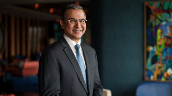 UAE Families Among Top Global Adopters of AI and Digital Assets