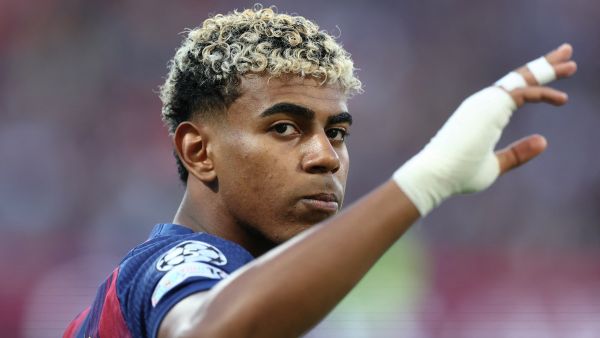 بعد أزمة يامال.. "آس" المدريدية تثير الجدل وتطالب باستبعاد اللاعبين غير الملتزمين