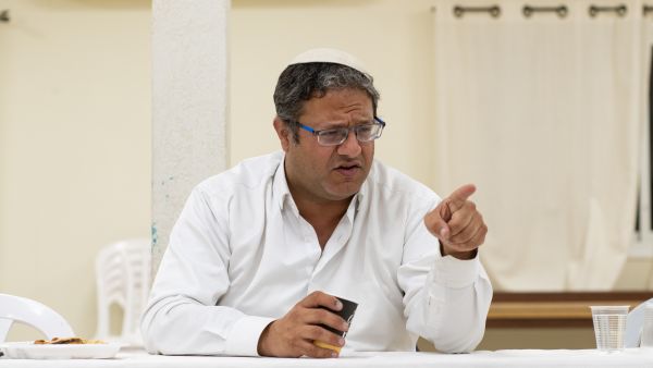 الكنيست يقر "قانون إعدام الأسرى" وسط معارضة قانونية