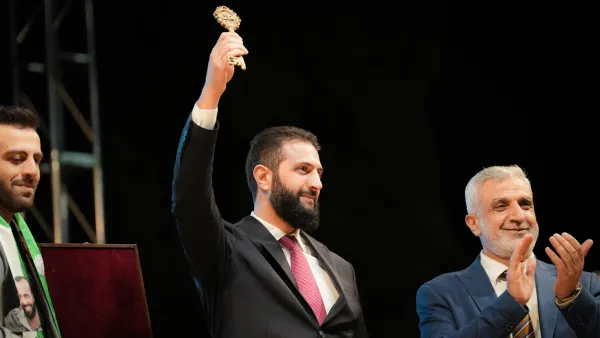 الشرع وكوبر وجهاً لوجه في كرة السلة!