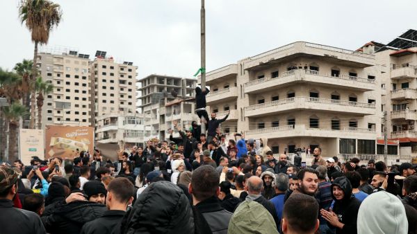 Dozens injured in coastal clashes as Syria faces renewed sectarian unrest