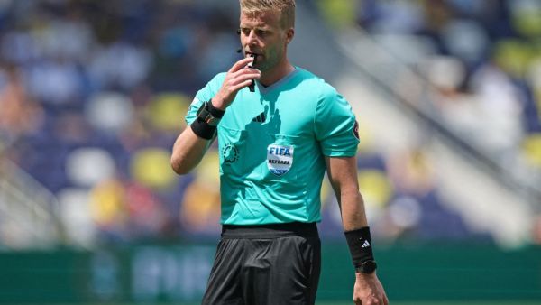 السويدي غلين نايبرغ حكمًا لنهائي كأس العرب