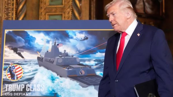 غواصة و3 حاملات طائرات الرئيس الأميركي: السفن الجديدة ستكون أكبر ⁠وأسرع وأقوى ‌100 ‍مرة ‍من أي ‍بارجة حربية سابقة