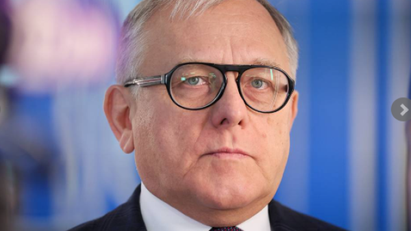 وفاة السفير الروسي لدى كوريا بشكل مفاجئ وكيم يعلق