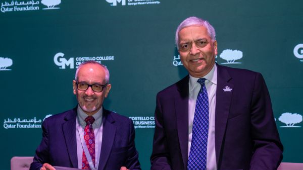 اتفاقية تعاون بين مؤسسة قطر وكلية كوستيلو لإدارة الأعمال بجامعة جورج ماسون من أجل إطلاق برنامج للتبادل الثقافي