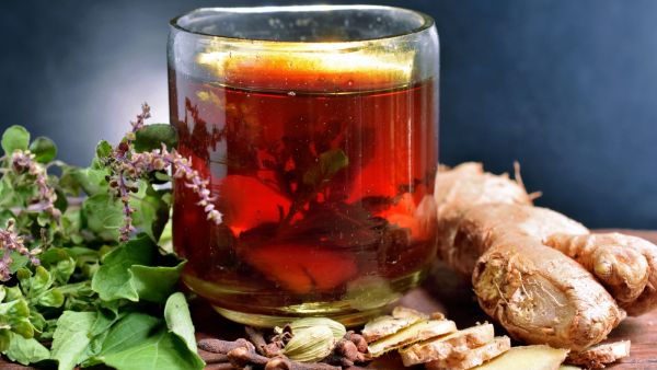 فوائد شاي القرنفل والزنجبيل