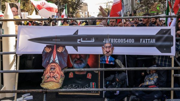 Iran stages massive pro-regime rallies amid escalating nationwide unrest