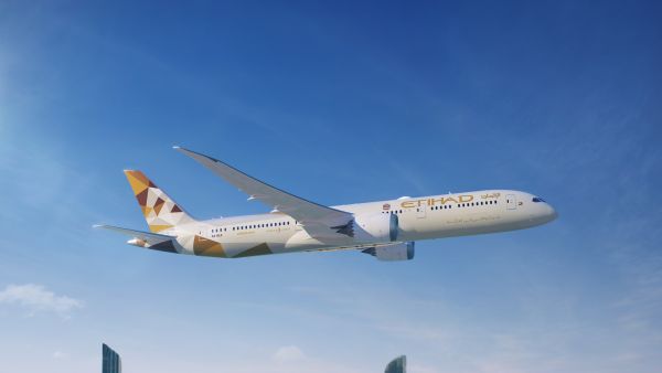 من الخليج العربي إلى قمم الروكي: الاتحاد للطيران تُطلق أولى رحلاتها المباشرة بين الشرق الأوسط وكالغاري الكندية