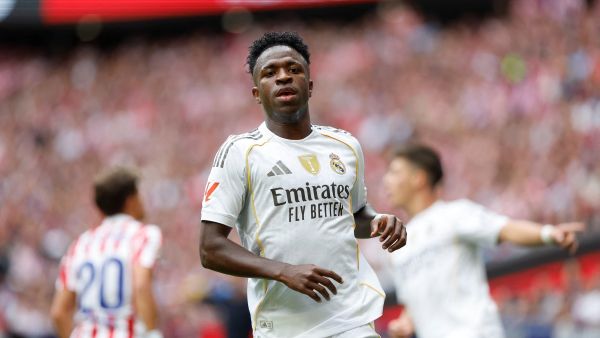 تعثر المفاوضات مع فينيسيوس يضع ريال مدريد أمام سيناريو خطير