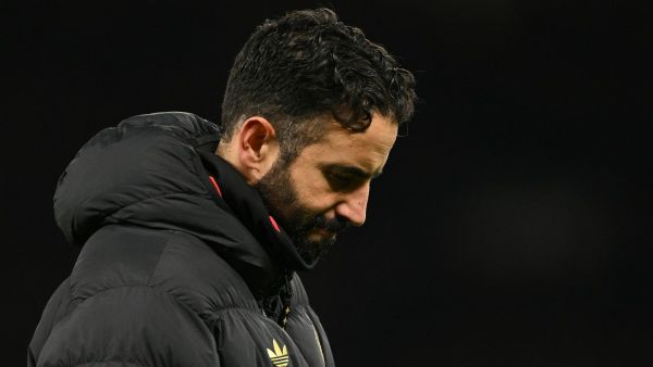 مانشستر يونايتد يقيل روبن أموريم بقرار فوري