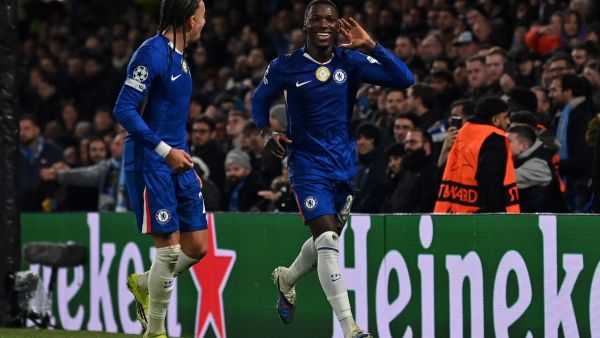 كايسيدو يحسمها أوروبيًا ويؤكد قيمته في تشيلسي