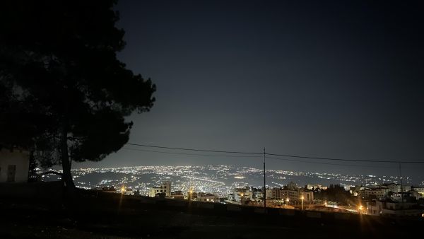 أكدت عدم وجود قرار يجيز تحميل المشتركين كلفة الفاقد من التيار