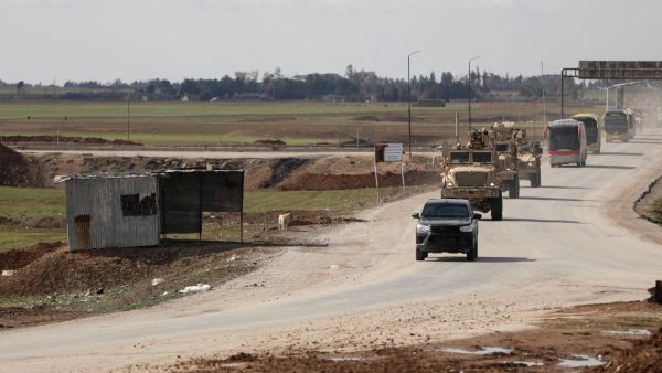 نقل آلاف السجناء