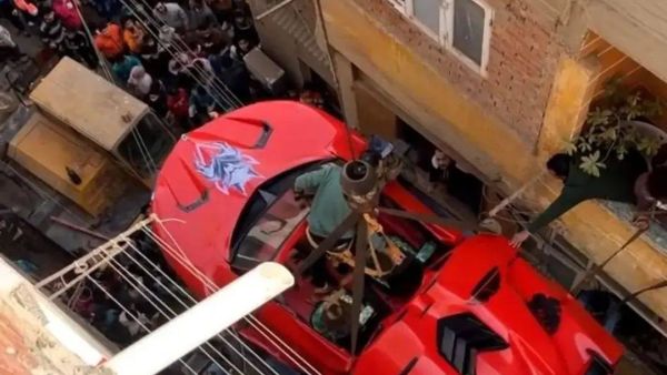 'Pharaonic' Lamborghini car