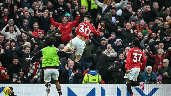 Carrick Praises Sesko and Mainoo