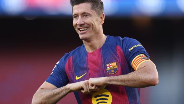 هدف واحد يفصل ليفاندوفسكي عن إنجاز تاريخي بقميص برشلونة