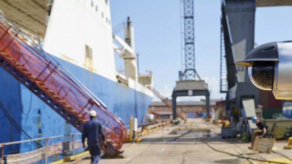 Axis Communications introduces AI-powered multisensor camera to deliver ultra-clear overviews in harsh environments