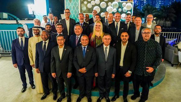 إنتركونتيننتال أبوظبي ينظم أمسية سحور للسفراء والدبلوماسيين في " بيبلوس سور مير”