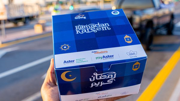 Aster Volunteers ‘Joy of Giving’ Program Distributes 150,000 Iftar Kits to UAE Motorists During Ramadan with Support from Dubai Police; Extends Outreach to Remote Communities