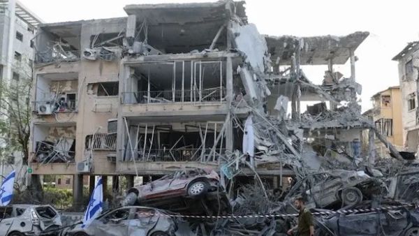 قصف إيراني على إسرائيل