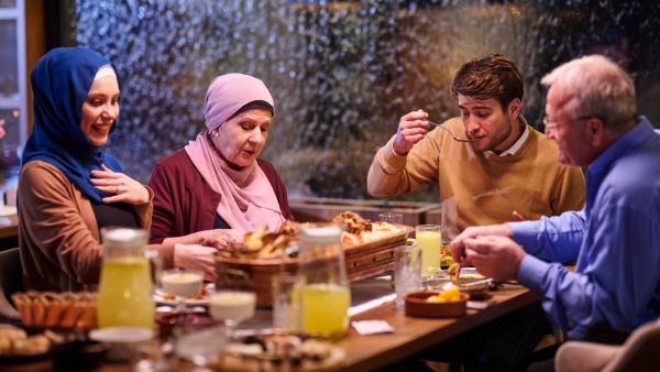 نصائح لتجربة غداء مثالية في عيد الفطر
