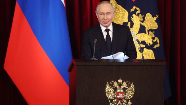 Putin warns of early gas cut to EU as global energy crisis deepens