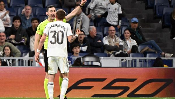 سيناريوهان محتملان لعقوبة ماستانتوانو