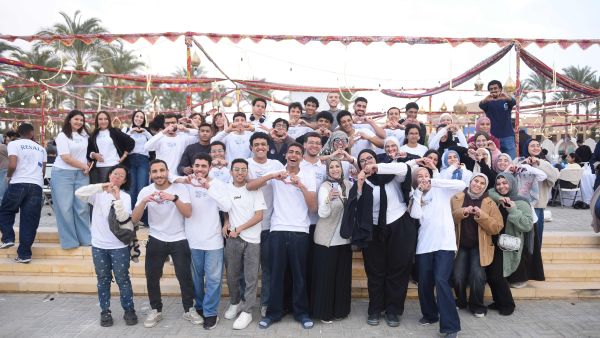 AUC Students Assemble 6,000 Ramadan Food Packs in Record Community Service Drive