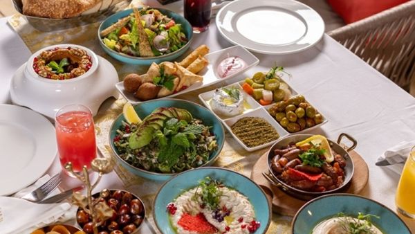 Celebrate Eid at InterContinental Abu Dhabi with Beach Days and Family Staycations