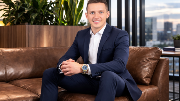 Bitcoin Shows Resilience Amid Middle East Tensions, Outperforming Gold and Equities