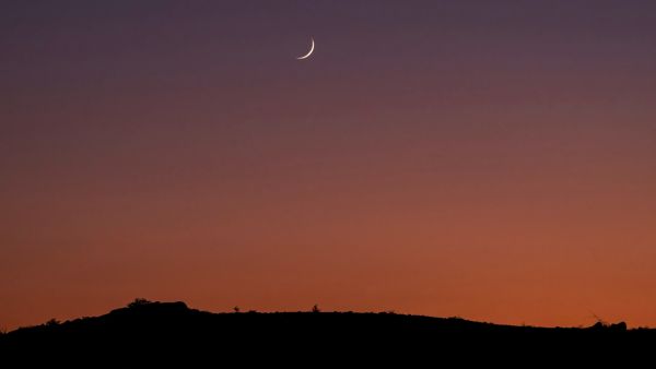 دعاء رؤية هلال عيد الفطر المبارك